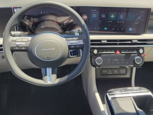 New 2026 Hyundai Tucson Blue SE FWD image 6