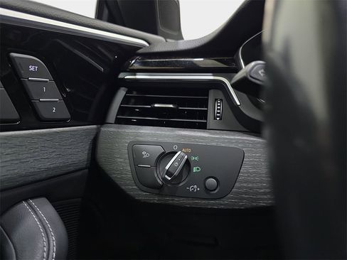 Used 2020 Audi A5 2.0T Premium Plus w/ Premium Plus image 27