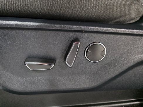 Used 2021 Ford F150 XLT w/ Equipment Group 302A High image 20