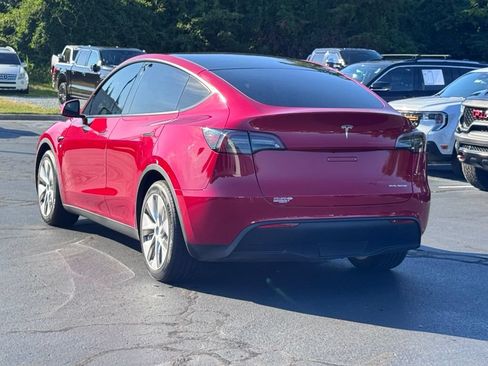 Used 2022 Tesla Model Y Long Range AWD/4WD image 13