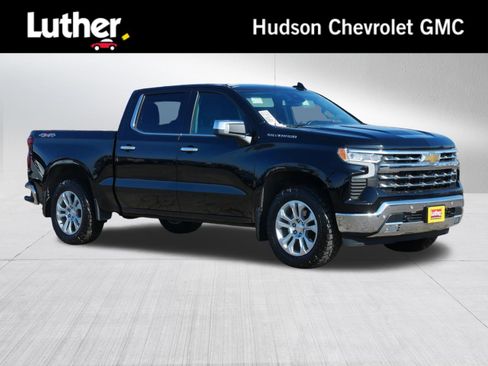 Used 2022 Chevrolet Silverado 1500 LTZ image 1