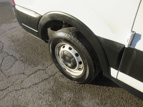 Used 2019 Ford Transit 150 130 Low Roof image 12