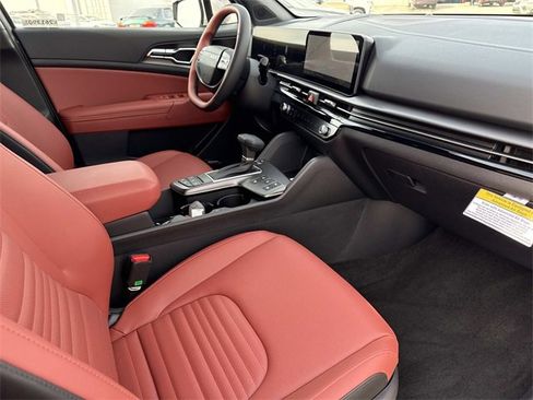 New 2026 Kia Sportage SX image 16