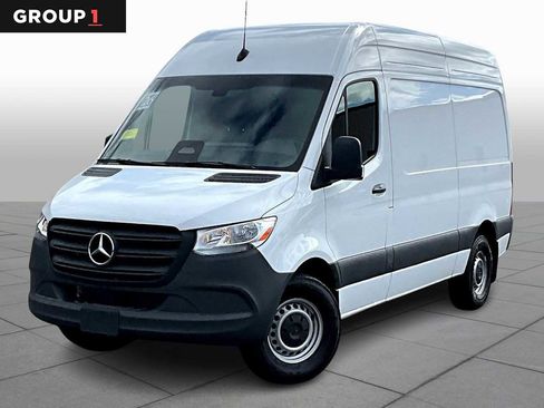 Certified 2025 Mercedes-Benz Sprinter 2500 image 1