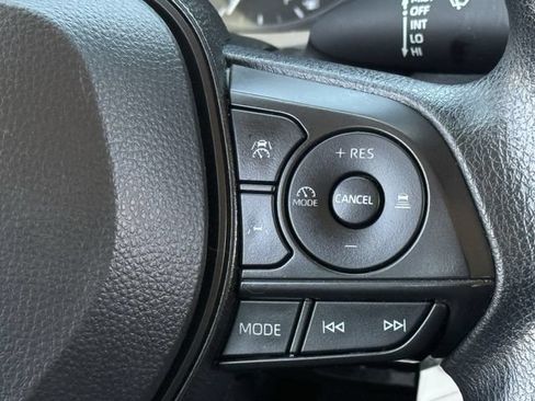Used 2024 Toyota Corolla LE FWD image 15