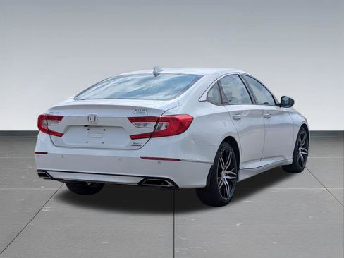 Used 2021 Honda Accord Touring image 5