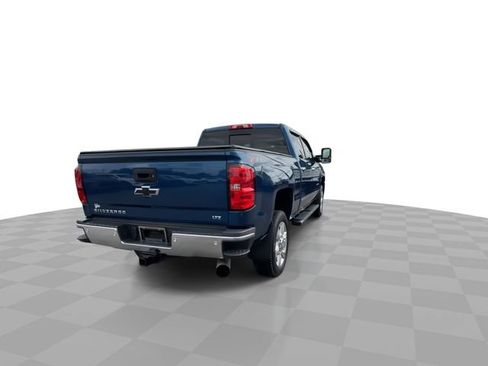 Used 2019 Chevrolet Silverado 2500 LTZ w/ Duramax Plus Package AWD/4WD image 7