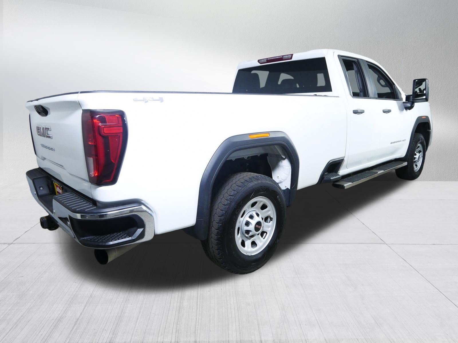 Used 2024 GMC Sierra 3500 Pro w/ 1SA Pro Safety Plus Package AWD/4WD image 7