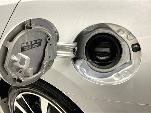 Used 2023 Nissan Maxima SV w/ Floor Mat Group image 42