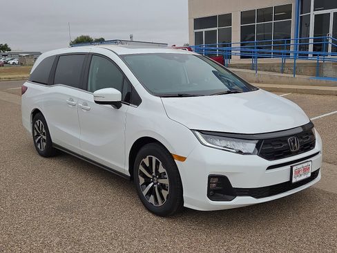 New 2026 Honda Odyssey EX-L image 5