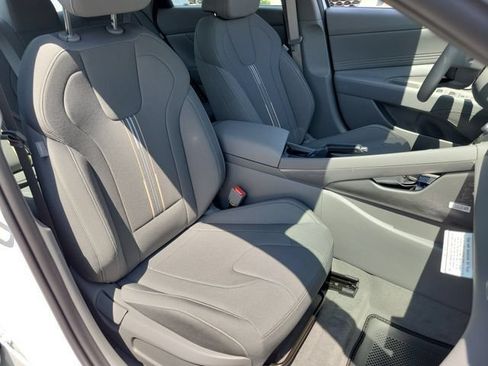 New 2026 Hyundai Elantra Sport FWD image 20