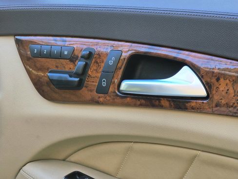 Used 2012 Mercedes-Benz CLS 63 AMG image 69