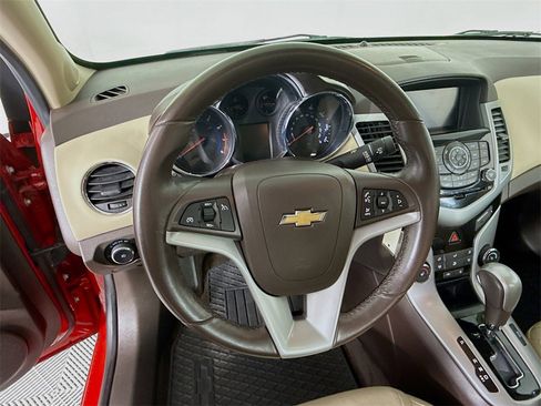Used 2013 Chevrolet Cruze LT w/ Enhanced Safety Package image 12