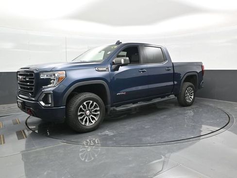 Used 2020 GMC Sierra 1500 AT4 w/ AT4 Premium Package AWD/4WD image 3