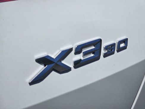 Used 2025 BMW X3 xDrive30i w/ Convenience Package AWD/4WD image 14