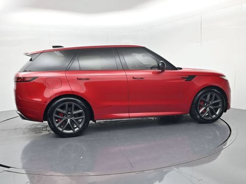 Used 2024 Land Rover Range Rover Sport Dynamic SE AWD/4WD image 8
