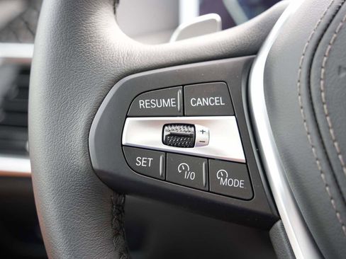 Used 2026 BMW X5 sDrive40i w/ Parking Assistance Package image 17