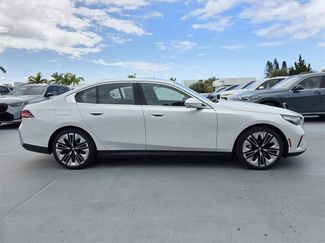 New 2026 BMW 530i 530i w/ Convenience Package video 3