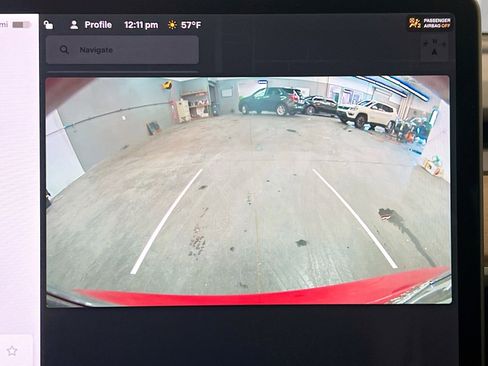 Used 2018 Tesla Model 3 Long Range image 10