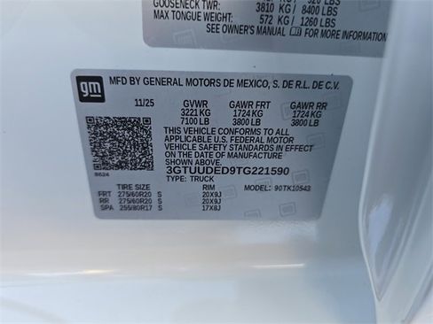 New 2026 GMC Sierra 1500 SLT w/ SLT Premium Plus Package image 31