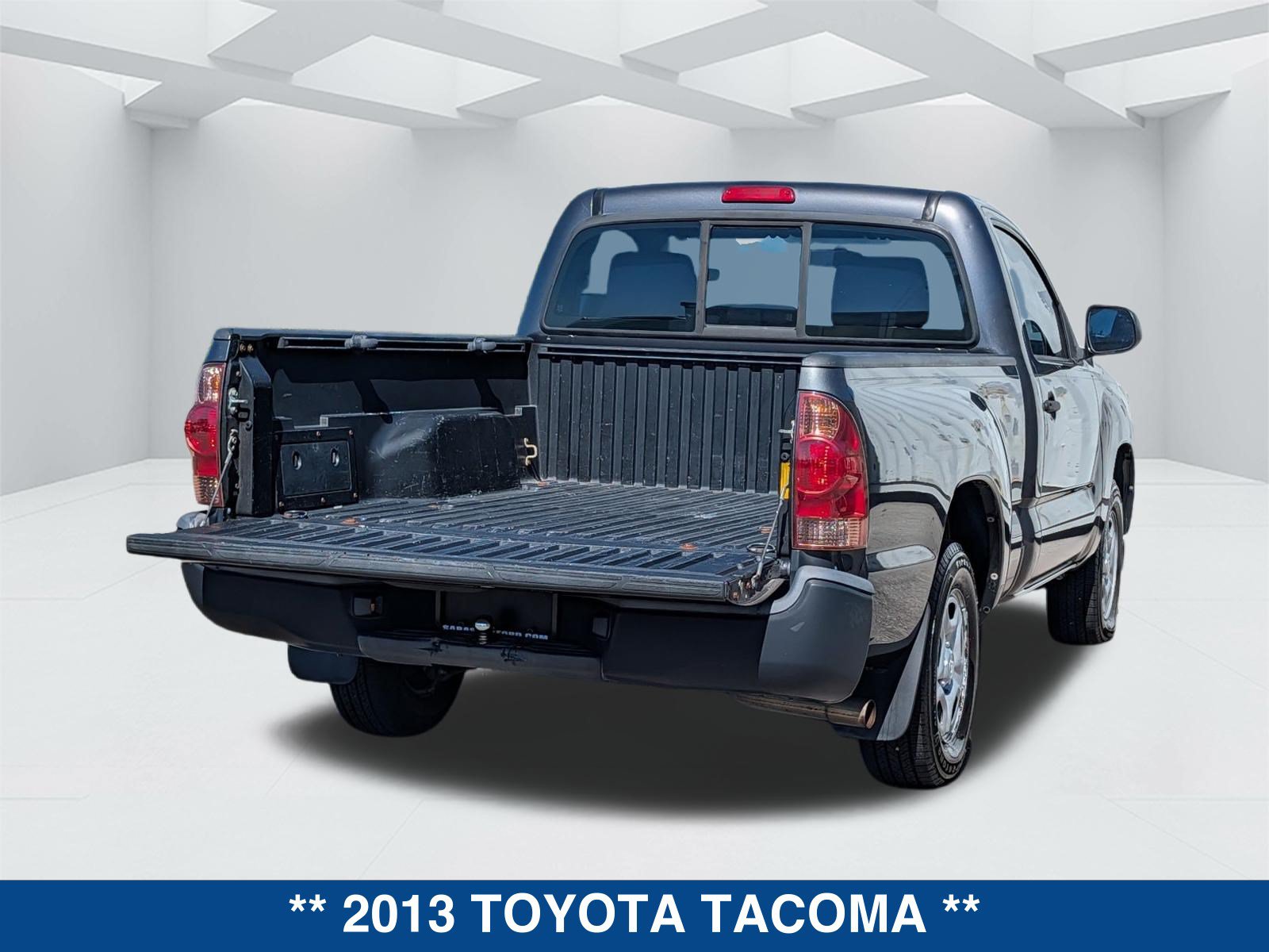 Used 2013 Toyota Tacoma 2WD Regular Cab image 14