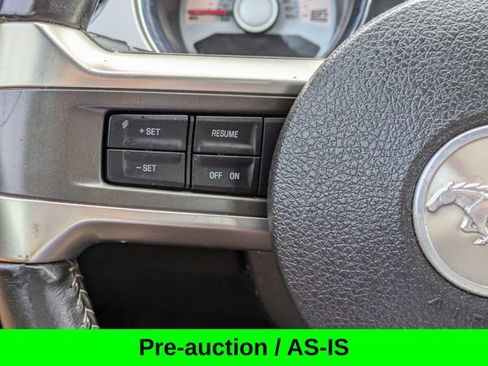 Used 2011 Ford Mustang Premium w/ 202A Rapid Spec Order Code RWD image 20