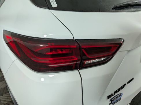 New 2026 Chevrolet Blazer LT w/ Midnight/Sport Edition AWD/4WD image 12