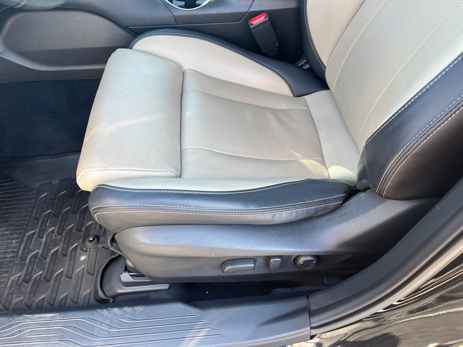 Certified 2022 Subaru Outback Limited AWD/4WD image 14