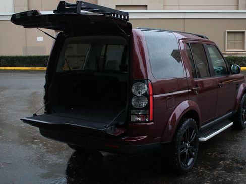 Used 2015 Land Rover LR4 HSE LUX image 15