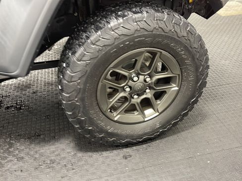 Used 2018 Jeep Wrangler Unlimited Sport S AWD/4WD image 21