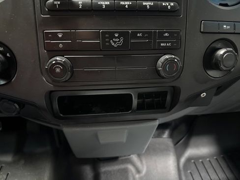 Used 2015 Ford F250 XL image 13