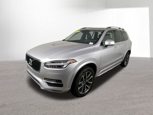 Used 2019 Volvo XC90 T5 Momentum w/ Multimedia Package image 42