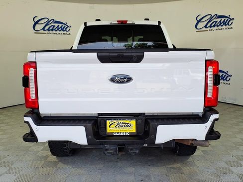 Used 2023 Ford F250 XL w/ STX Appearance Package AWD/4WD image 4