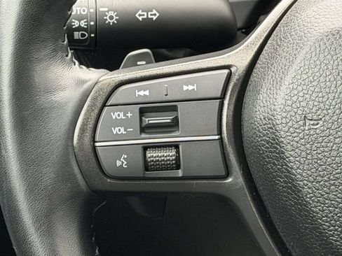 Used 2025 Honda Accord Sport image 19
