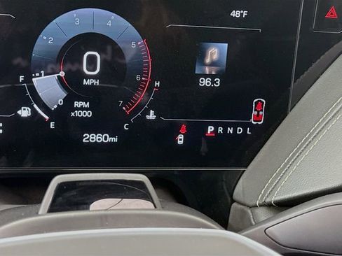 Used 2025 GMC Yukon Elevation w/ Elevation Premium Package image 14