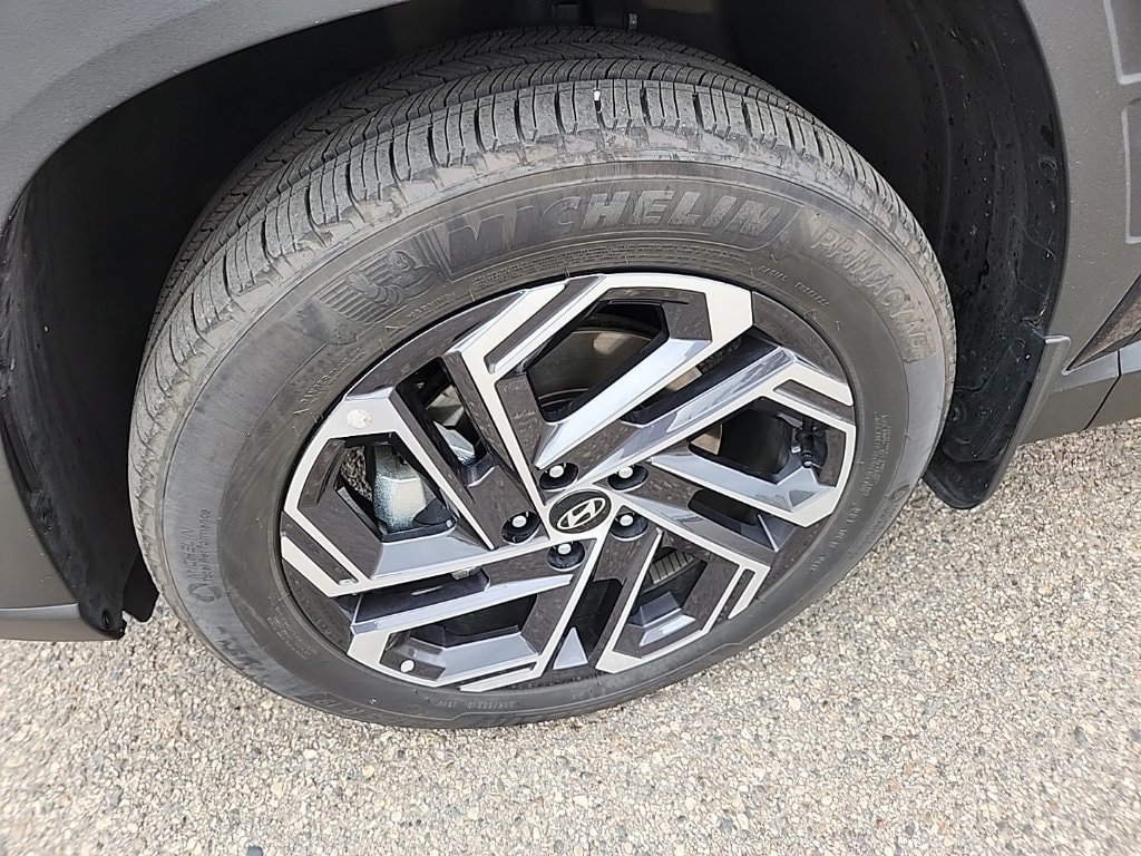 Used 2025 Hyundai Tucson Limited AWD/4WD image 54