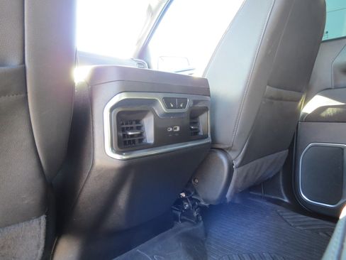 Used 2025 Chevrolet Silverado 1500 LTZ image 13