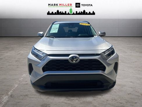 Certified 2025 Toyota RAV4 XLE AWD/4WD image 9