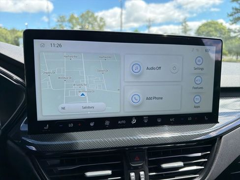 Used 2024 Ford Escape ST-Line w/ Tech Pack #1 FWD image 9