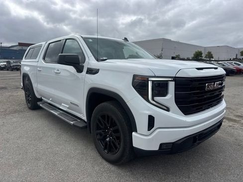 Used 2024 GMC Sierra 1500 Elevation RWD image 3