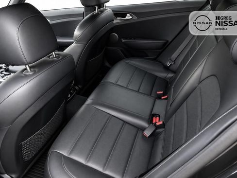 Used 2020 Kia Stinger GT2 RWD image 9