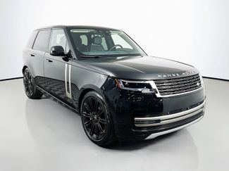 Used 2024 Land Rover Range Rover SE AWD/4WD video 3