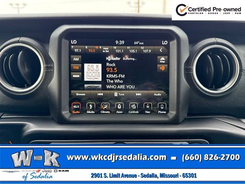 Used 2019 Jeep Wrangler Unlimited Sahara AWD/4WD image 35