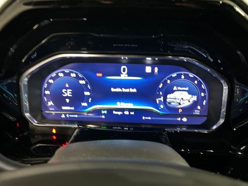 Used 2022 Chevrolet Silverado 1500 RST w/ Convenience Package II image 16