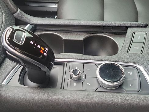 Used 2020 Cadillac XT5 Luxury image 36