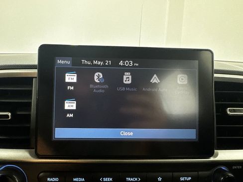 Used 2025 Hyundai Venue SEL FWD image 33