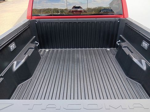 New 2026 Toyota Tacoma SR5 AWD/4WD image 23