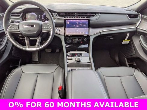 New 2025 Jeep Grand Cherokee Limited w/ Black Appearance Package image 23