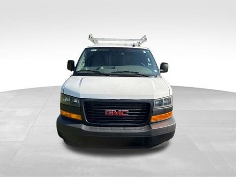 New 2025 GMC Savana 3500 Extended w/ Driver Convenience Package image 2