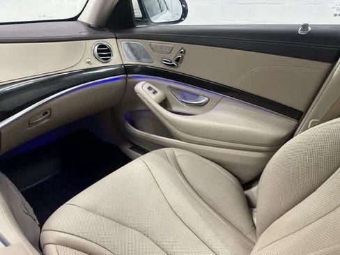 Used 2015 Mercedes-Benz S 550 Sedan image 13